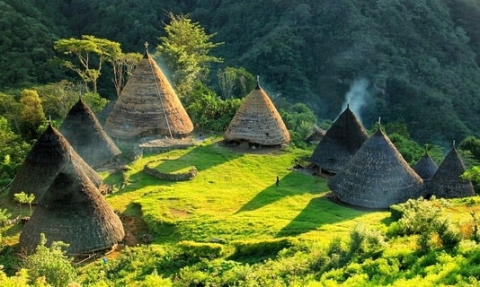 6 Rekomendasi Desa Wisata Paling Cantik di Indonesia Timur