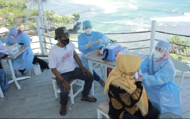 Tren 'Vaksin With a View' Berhasil Dilakukan di Semarang dan Yogyakarta