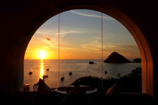 Sunset di Loccal Collection Hotel