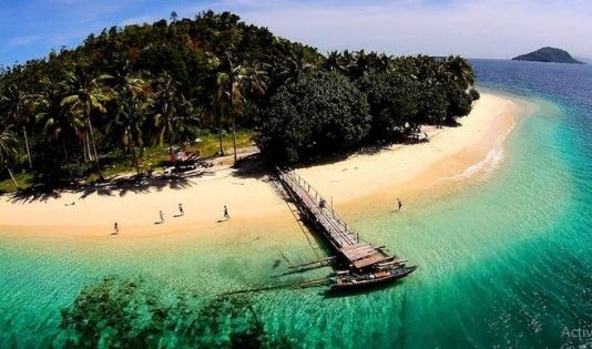 Destinasi Wisata Menarik di Sumatera Barat yang Bisa Kawanjo Kunjungi