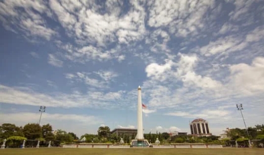 6 Rekomendasi Wisata Surabaya Hits dan Menarik 2022, Rekreasi dan Belajar Histori