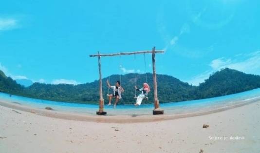 tempat wisata Pantai di Padang yang lagi hits