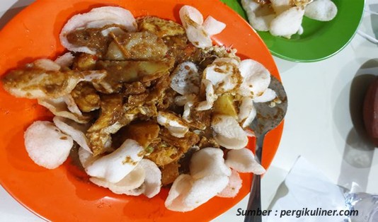 Dunia Kuliner Menggeliat Lagi, Inilah Makanan Khas Surabaya dengan Sambal Kacang