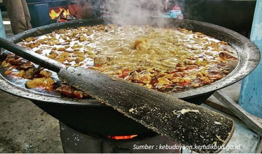 contoh Kuliner Khas Aceh Kuah Beulangong
