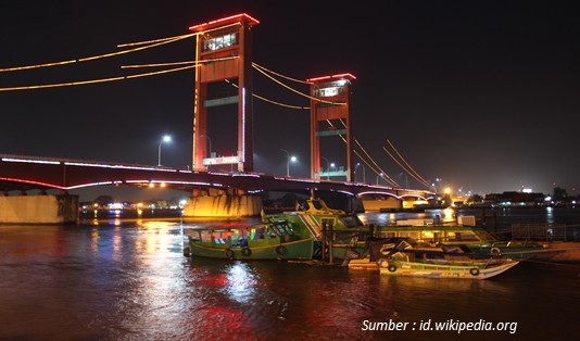 wisata sungai musi jembatan ampera
