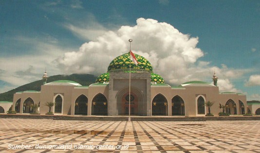 destinasi wisata religi Masjid Raya Natuna