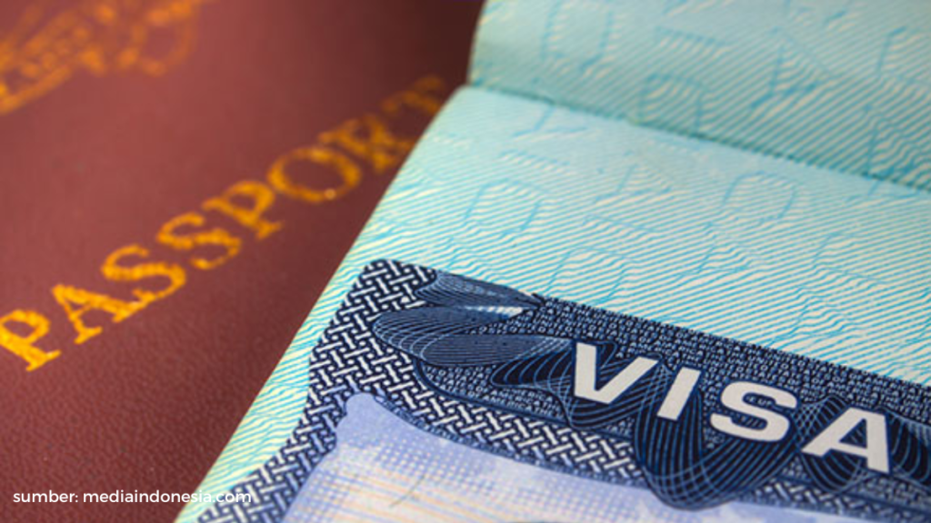 Wisman Kini Bisa Ajukan Visa Kunjungan Wisata Tanpa Penjamin, visa on arrival, wisatawan mancanegara, tak perlu penjamin,