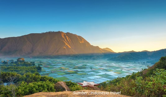 Wisata Alam Mandalika di Lombok