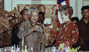 batik, sejarah batik, presiden soeharto,