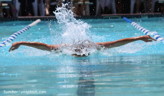 Cara Efektif Melakukan Terapi Saraf Kejepit dengan Berenang