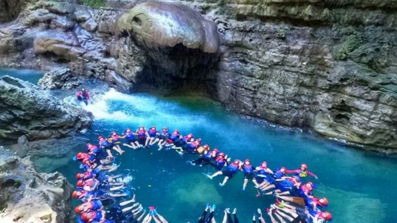 Penggemar Tantangan Harus Coba 3 Hal Ini di Green Canyon Pangandaran ...