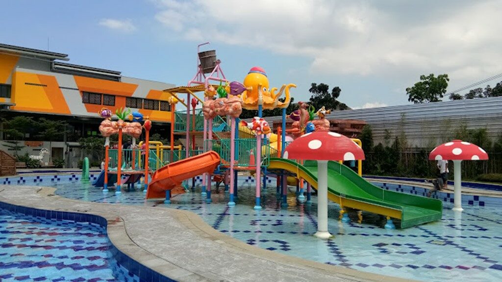 Playground Margacinta Park