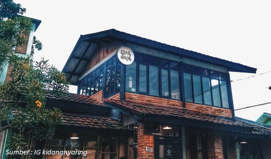 Tempat Makan Instagramable di Lembang Cafe Kidang Nyaring