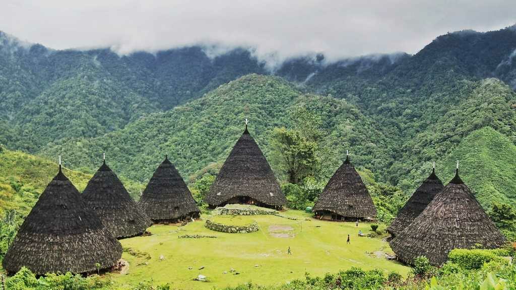 Eksotisme Desa Wae Rebo Raih Peringkat Dua Desa Terindah di Dunia