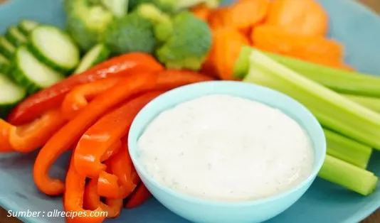 Ranch Dressing dengan Yogurt