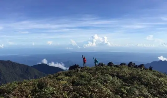 Gunung dengan Jalur Pendakian Tersulit di Indonesia, Gunung dengan Jalur Pendakian Tersulit, Gunung Carstensz Pyramid, papua, puncak jaya, Gunung Kerinci, Gunung semeru, Sumatera, Jawa timur, Gunung Rinjani, lombok, gunung tambora, gunung merapi, sumbawa, jawa tengah, Gunung toba, Tips naik gunung, Binaiya, leuser, gunung arjuno